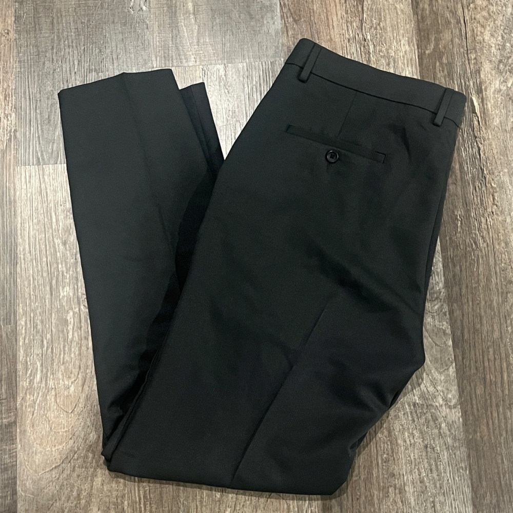 NWT Haggar Slim Straight Slacks